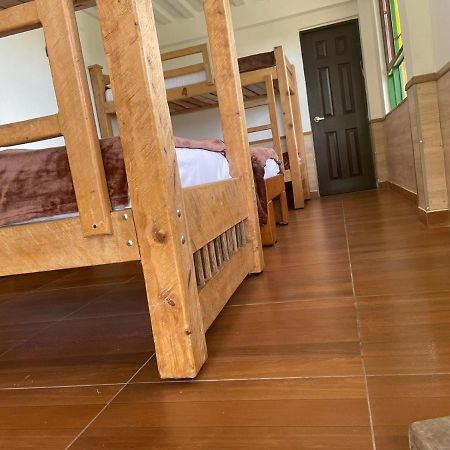 Hostal Casa De Los Taitas Саленто Экстерьер фото