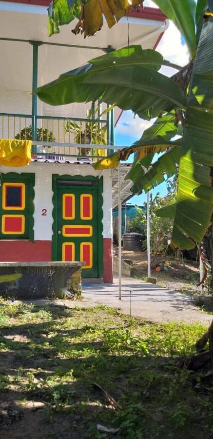 Hostal Casa De Los Taitas Саленто Экстерьер фото