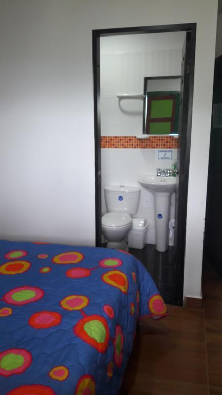 Hostal Casa De Los Taitas Саленто Экстерьер фото