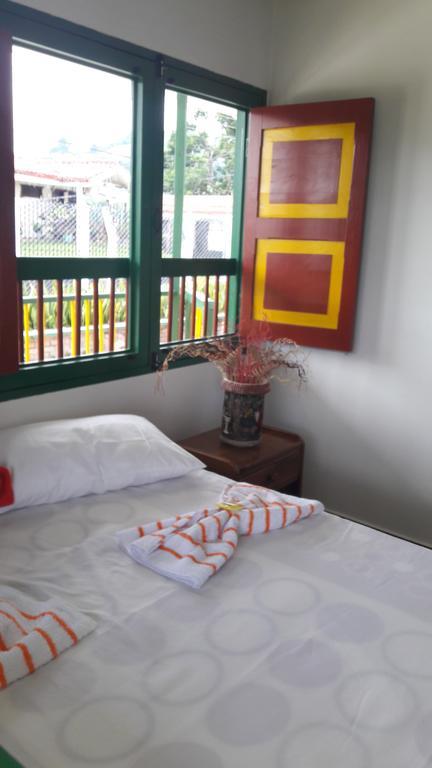 Hostal Casa De Los Taitas Саленто Экстерьер фото